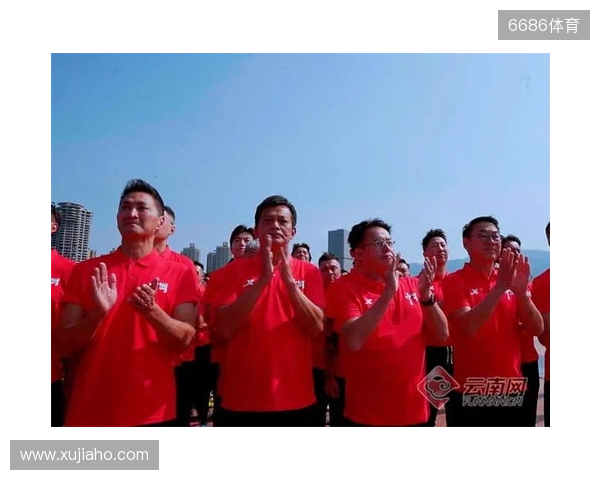 云南玉昆本赛季主场场均观众超2.2万人,带动消费超10亿元 云南玉昆本赛季主场场均观众超2.2万人,带动消费超10亿元